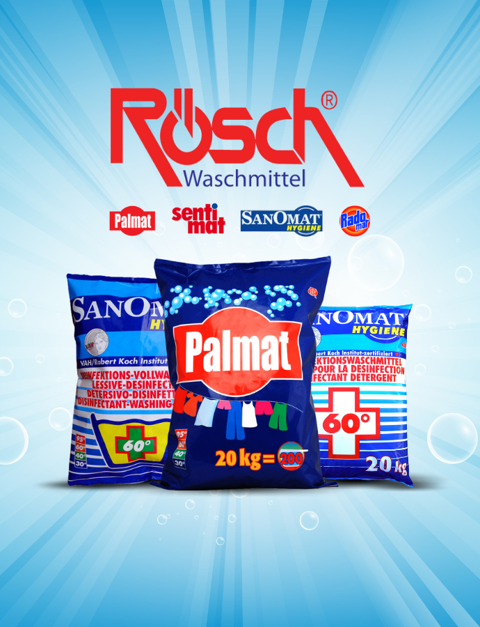 Drei große blaue Waschmittelsäcke der Marke Rosch mit den Aufschriften