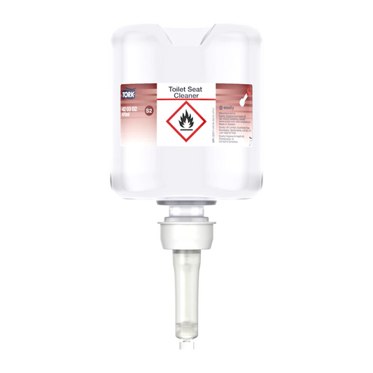 Der Tork 420302 Toilettensitzreiniger Premium, der in einem Karton mit acht Flaschen geliefert und von TORK – Essity Professional Hygiene Germany GmbH hergestellt wird, fördert die Hygiene, indem er Kreuzkontaminationen verhindert. Die durchsichtige Spenderflasche enthält eine Anleitung und verfügt über eine Bodendüse zur einfachen Anwendung. Außerdem ist sie aus Sicherheitsgründen mit einem Warnsymbol für entflammbare Stoffe gekennzeichnet.