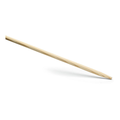 Auf weißem Hintergrund ist ein Nölle Profi Brush Gerätestiel 28x1.500 mm von Nölle Profi Brush Bürsten- & Pinseltechnik e.K. mit einer spitzen Spitze abgebildet, die einem Holzspieß ähnelt.