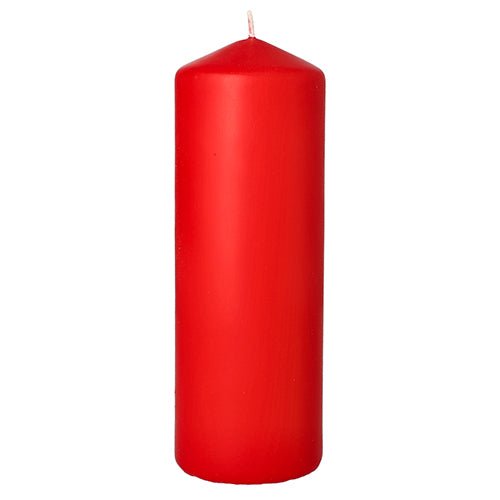 A PAPSTAR Stumpenkerze Ø 70 mm, 200 mm a PAPSTAR GmbH-tól meggyújtatlanul és pirosan áll fehér háttér előtt – ideális stílusos nappali dekorációként.