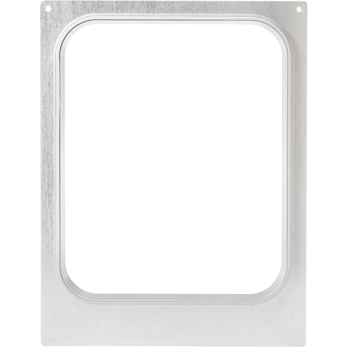 A CPET tálcákhoz készült kazetta 1/2 GN (3350-5100 ml) a Duni GmbH-tól egy téglalap alakú, fém, élelmiszerbiztos keret lekerekített sarkokkal és négy csavarhelylyel, kompatibilis az 1/2 GN CPET tálcákkal - tökéletes vendéglátóipari vállalkozások számára.