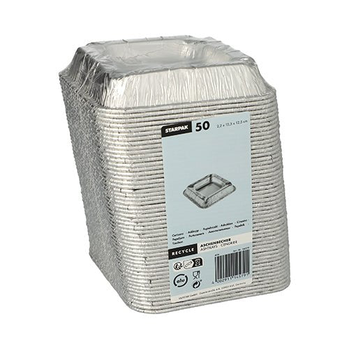 Egy csomag 50 darab Starpak négyszögletes alumínium hamutartóval (2,2 x 12,5 x 12,5 cm), zsugorfóliába csomagolva, márka- és termékinformációkkal feliratozva – tökéletes vendéglátóipar vagy kültéri használatra.