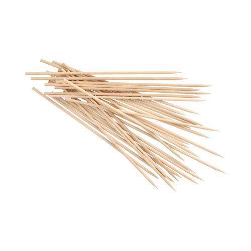 Egy köteg PAPSTAR fából készült sasliknyárs "pure", Ø 3,5 mm, 20 cm hosszú (1000 darab), a PAPSTAR GmbH-tól, hegyes fa végekkel fehér háttéren.