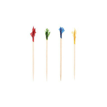 Négy PAPSTAR 1000 dekorációs pálca 6,8 cm „fodrok” a PAPSTAR GmbH-tól áll függőlegesen, mindegyik piros, zöld, kék vagy sárga fodorral – egy ideális lehetőség, hogy színt vigyen az asztali dekorációba egy egyszerű fehér háttéren.