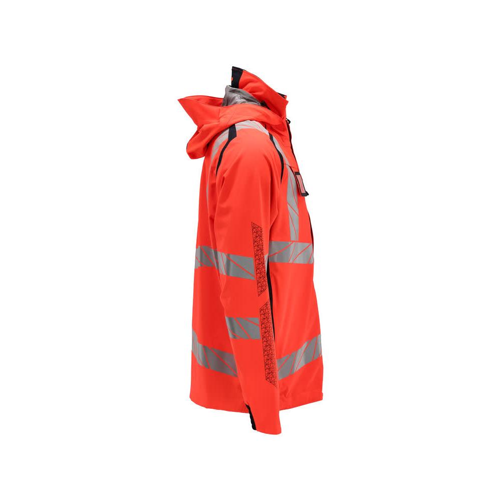 Kemény héjú kabát könnyű bélésű kabáttal