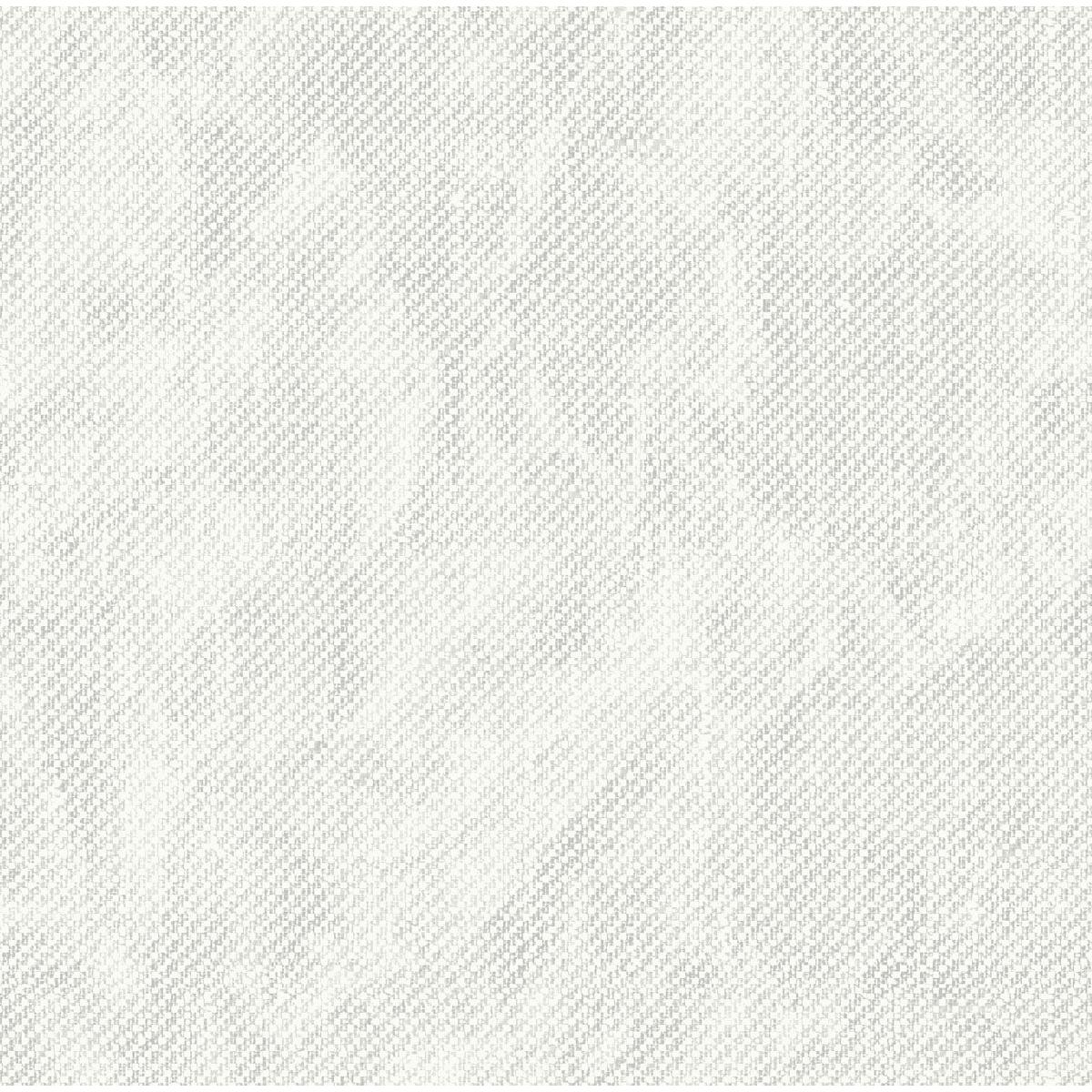 A Duni GmbH 40x40 cm-es Dunisoft szalvétáinak közeli képe mutatja a fehér, finoman pöttyözött struktúrát, diszkrét ráncokkal és puha árnyékokkal, amelyek kiemelik a környezetbarát felületet.