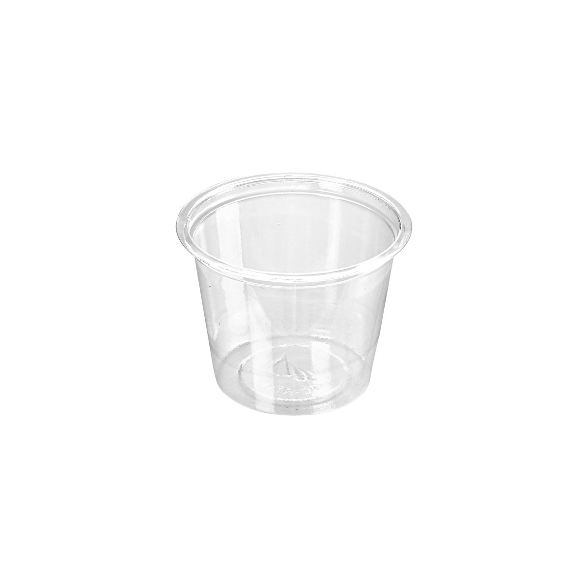 A Duni GmbH 30 ml-es öntetpohár, rPET 45x45x33 üresen jelenik meg fehér háttér előtt. Az átlátszó pohár egyszerű, hengeres formájának köszönhetően ideális fenntartható eldobható pohárként szószokhoz vagy öntetekhez. Csomag: 100 darab.