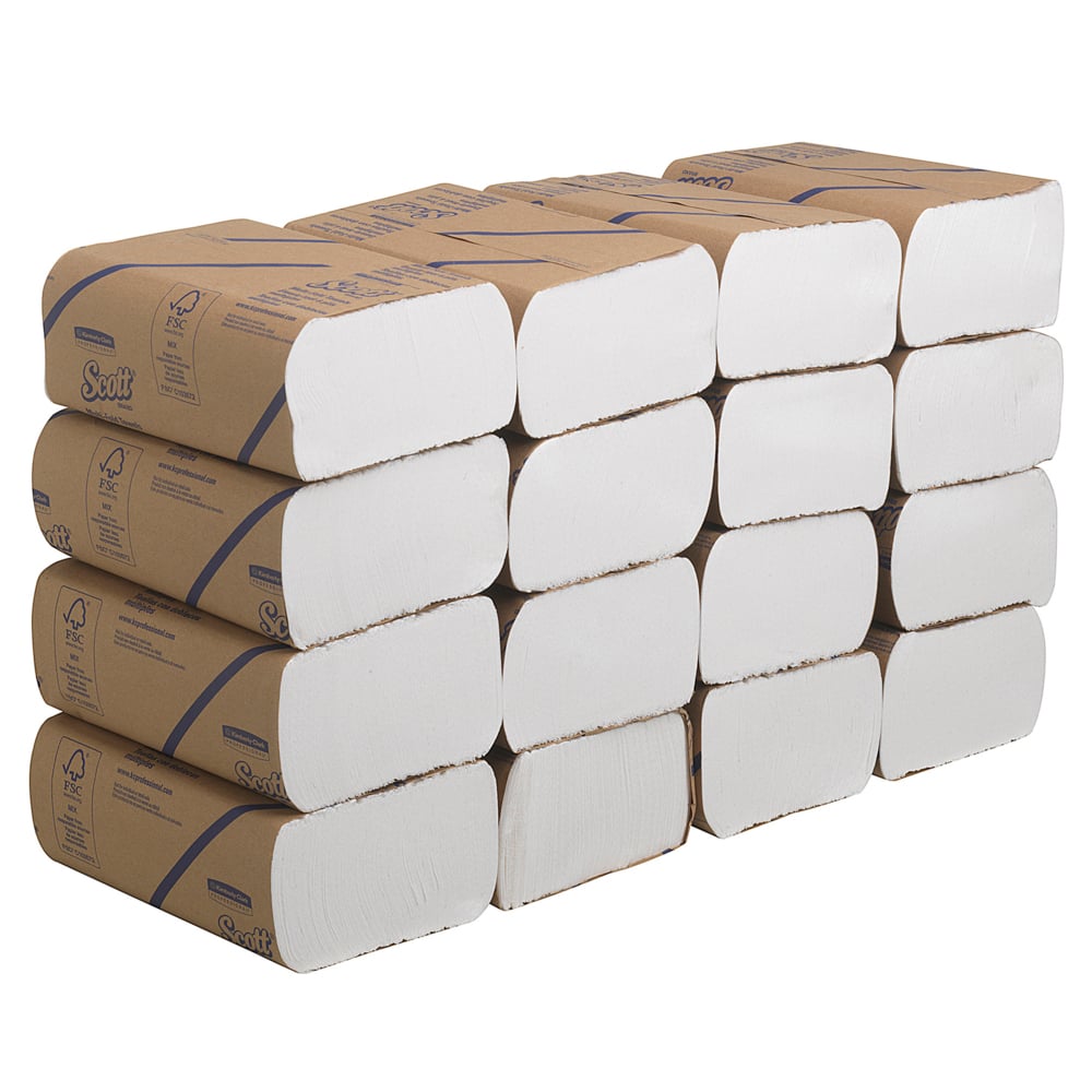 Egy halom Scott® kéztörlő - MultiFold / Fehér (16 csomag x 250 lap) a Kimberly-Clark GmbH-tól három sorban van elrendezve, ahol a Scott címke minden fehér papírtörlő csomagon látható.