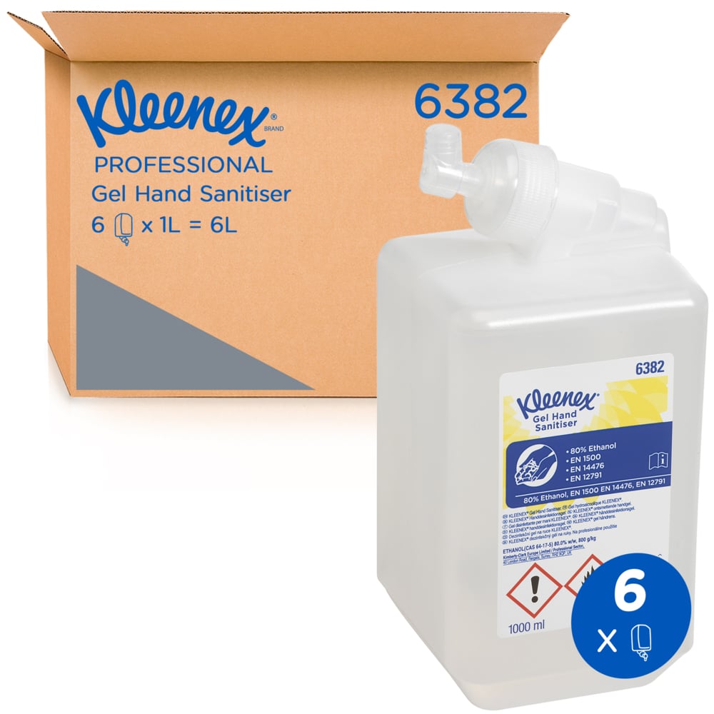 Egy 1 literes Kleenex® Extra Gel kézfertőtlenítő kazetta a Kimberly-Clark GmbH-tól egy karton előtt áll, amelyen ez áll: "6 kazetta x 1 ltr = 6L". Egy kék szimbólum kiemeli ezt a csomagot, amely 6 kazettát tartalmaz a hatékony kézfertőtlenítéshez.