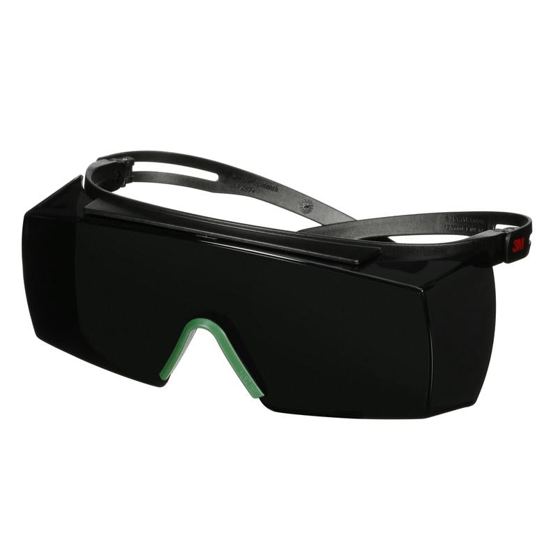 3M™ SecureFit™ 3700 védőszemüveg, fekete szár, karcolásgátló bevonat, szürke IR 5.0 lencse, SF3750AS-BLK, 20 db/csomag | Csomag (1 db)