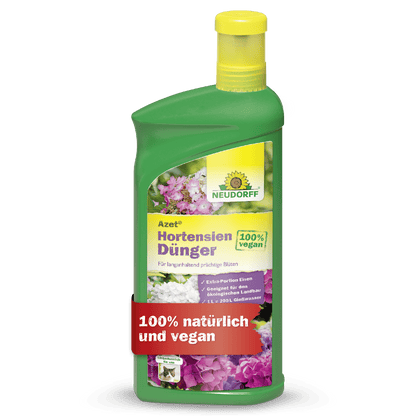 Egy zöld Neudorff Shop Azet HortensienDünger folyékony üveg sárga kupakkal. A címke virágokat és a német mondatokat mutatja: "100% vegán" és "100% természetes és vegán".