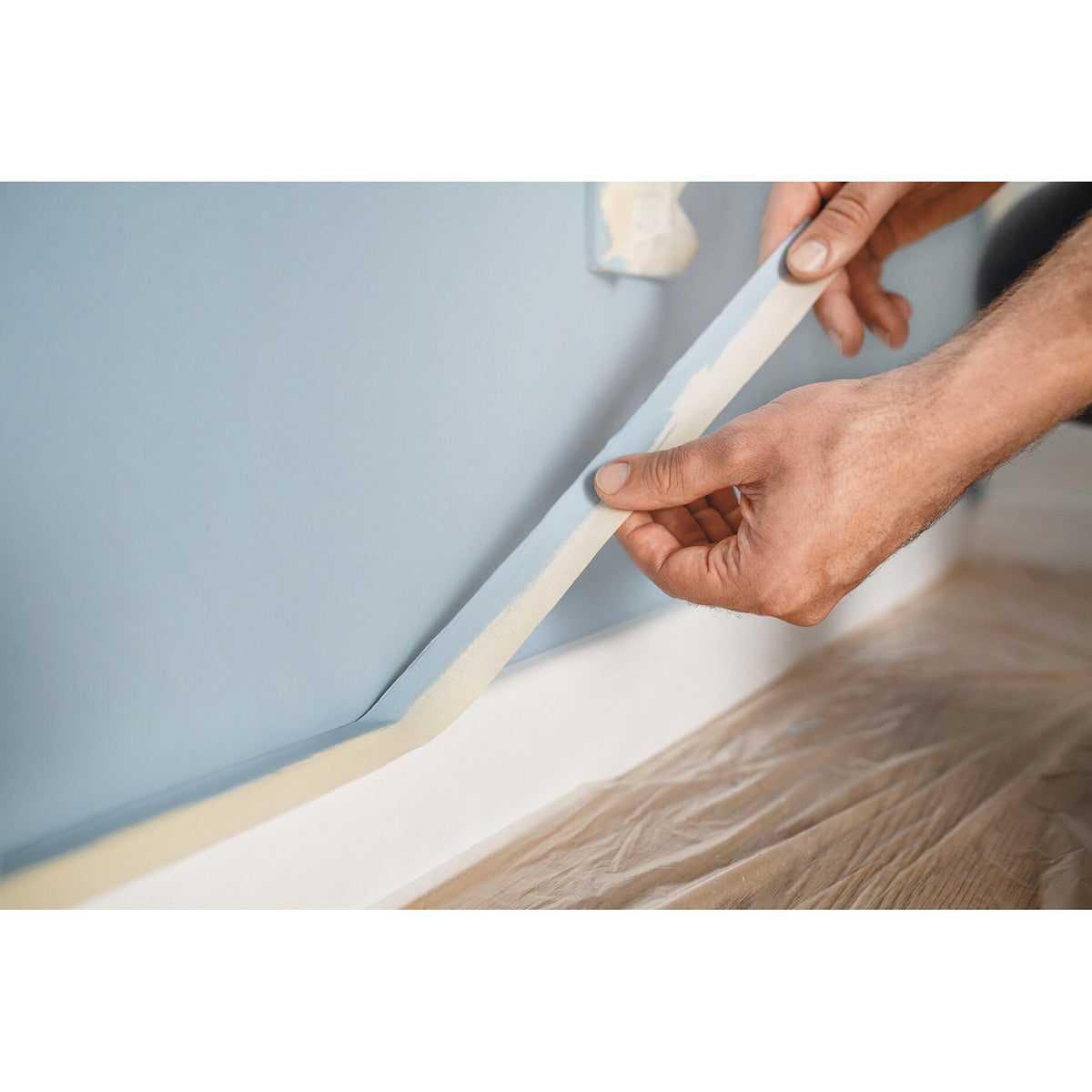 tesa 52803 Malerband Classic, 50 m x 19 mm, braun – Anwendung