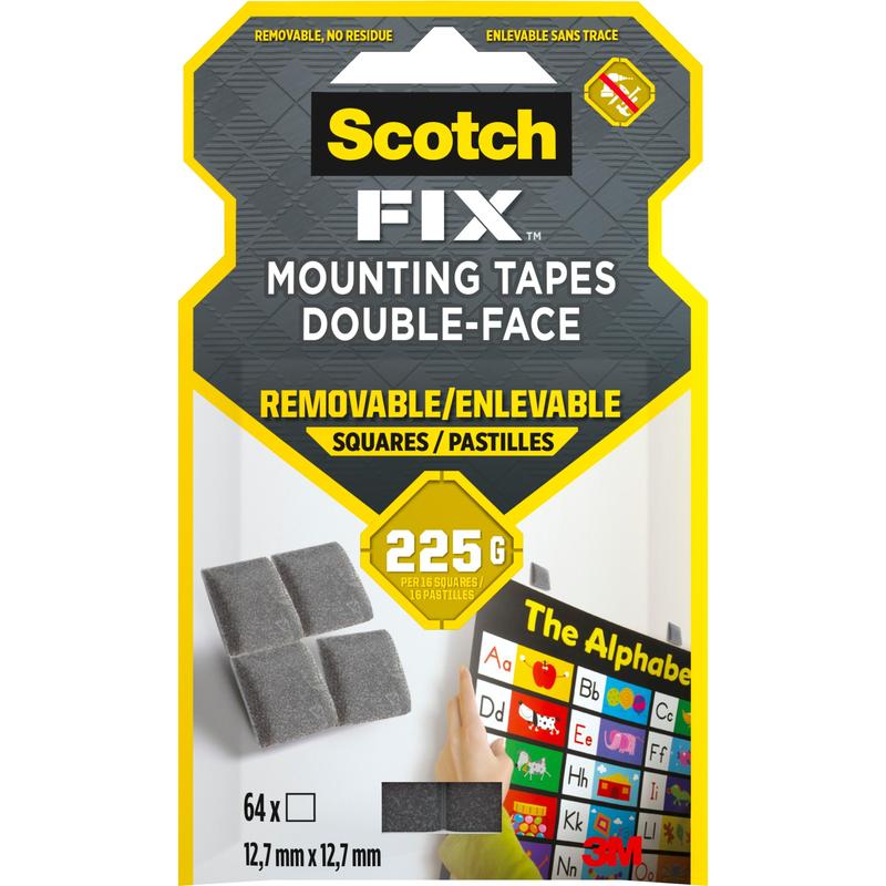 Csomagolás a Scotch-FIX™ Eltávolítható Rögzítő Négyzetekhez 108-ST64-P (12,7 mm x 12,7 mm, 64 darab) a 3M Deutschland GmbH-tól: Négy maradványmentes ragasztópadot mutat (legfeljebb 225 g) egy betűtáblán alkalmazva és a 3M logóval alul jobbra.
