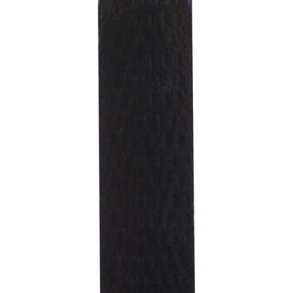 A Scotch® Extremium™ Universal ragasztószalag (3 m x 19 mm) a 3M Deutschland GmbH-tól magas, téglalap alakú fekete struktúradizájnnal középen áll egy egyszínű fehér háttéren.