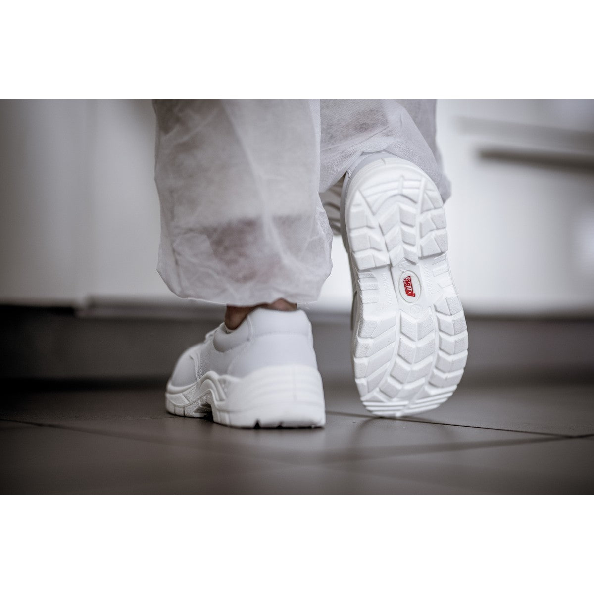 NITRAS CLEAN STEP, S2 biztonsági cipő, fehér