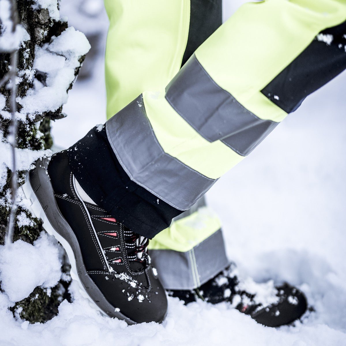 NITRAS SPORT STEP MID W, S3 CI biztonsági téli csizma, középmagas, fekete