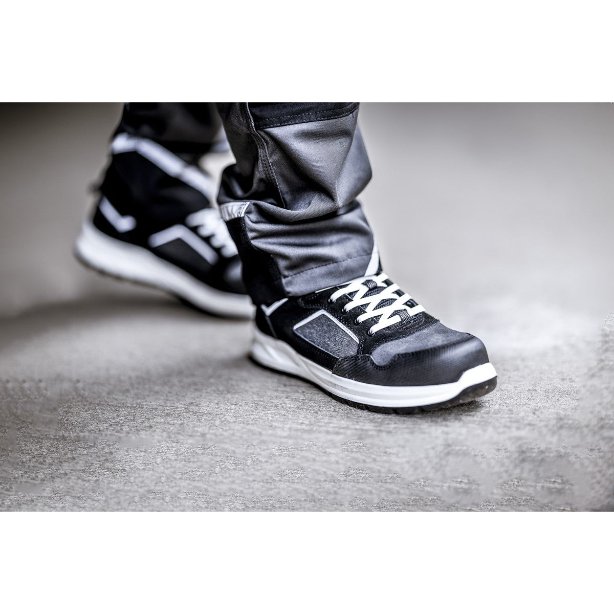 NITRAS CLASSIC STEP, S1P biztonsági cipő, szürke/fekete