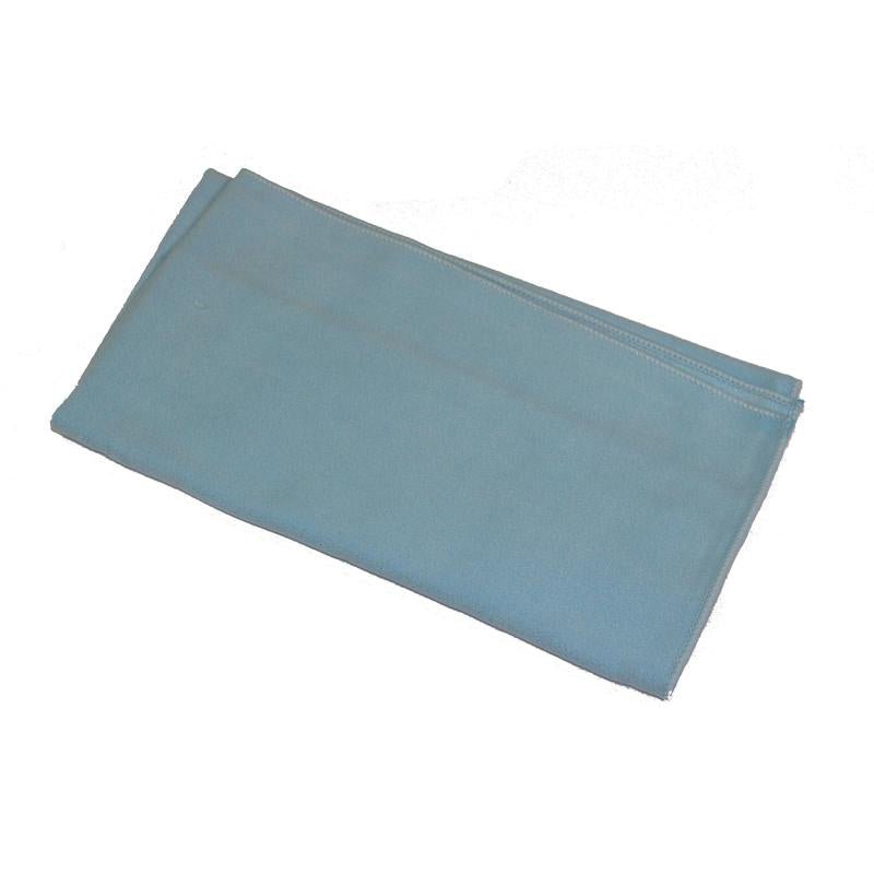 Egy rendesen összehajtott TASKI MicroCare mikroszálas kendő 40x40 cm a Diversey Deutschland GmbH & Co. OHG-tól, egyszerű fehér háttér előtt van bemutatva.