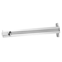 Egy ezüst, téglalap alakú adapter készülékek fogadására (nagy) a Diversey Deutschland GmbH & Co. OHG swingo 2100µicro készülékéhez, központi hornyokkal és végszögekkel a TASKI készülékek felszereléséhez, fehér háttéren ábrázolva. Csomagolás: 1 darab.