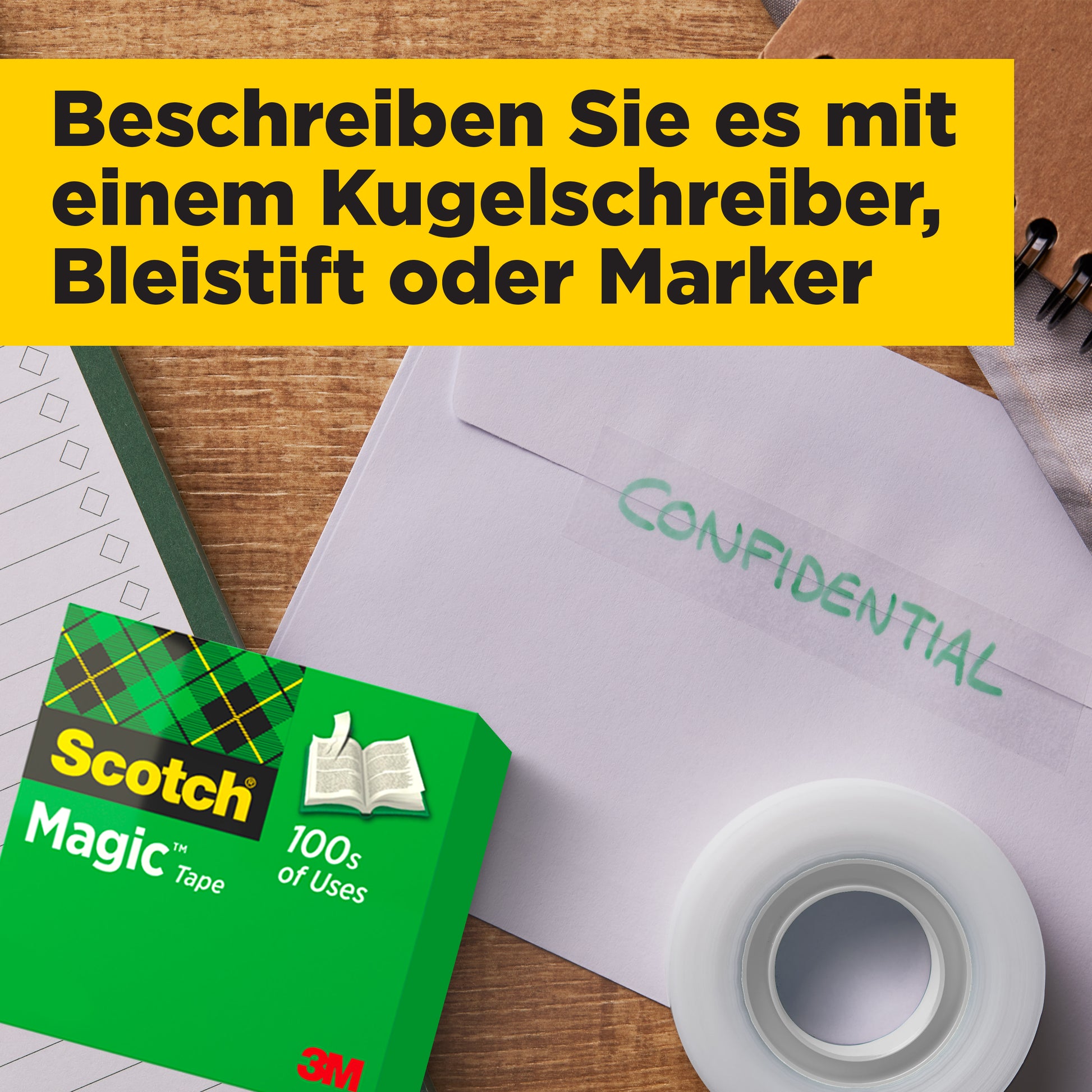 Auf einem Schreibtisch liegen ein Notizblock, eine Rolle Klebefilm und der Vorteilspack Scotch® Magic™ Unsichtbares Klebeband (14 Rollen, 19 mm x 33 m) von 3M Deutschland GmbH sowie ein Umschlag mit grünem "CONFIDENTIAL"-Aufdruck. Oben deutschsprachiger Text.