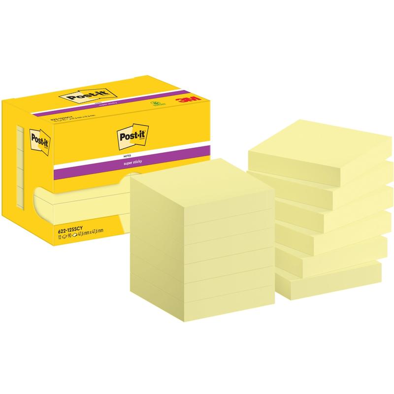 Egy sárga doboz a "Post-it® Super Sticky Notes, 47,6 mm x 47,6 mm, 90 lap/tömb, 100% PEFC" felirattal a 3M Deutschland GmbH-tól van ábrázolva, mellette kilenc sárga jegyzettömb van egymásra rakva.