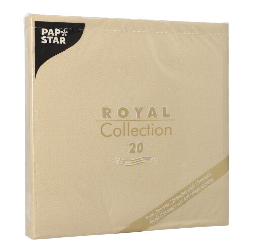 Egy bézs színű PAPSTAR 20 szalvéta "ROYAL Collection" 1/4-hajtás (40x40 cm) a PAPSTAR GmbH-tól arany szöveggel és fekete címkével a bal felső sarokban - ideális egy elegáns asztaldekorációhoz.