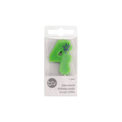 A PAPSTAR GmbH 6,8 cm-es mini számgyertyája zöld négyes számot mutat lila csillagmintával – ideális bármilyen születésnapi torta díszítéséhez. Átlátszó műanyag csomagolásban, többnyelvű felirattal szállítva.
