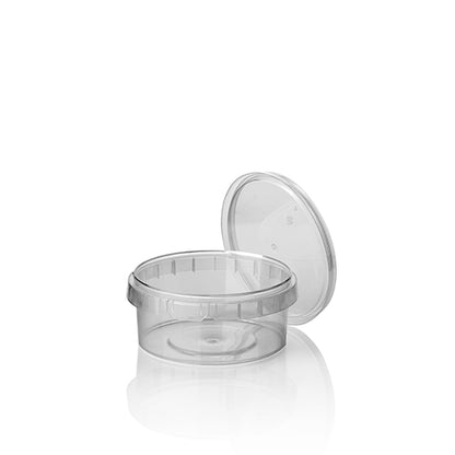 A Starpak 36 finomságos pohár egy átlátszó, kerek 240 ml-es PP-tartály (Ø 9,5 cm, magasság 5,6 cm) eredeti zárófedéllel és zsugorfóliával, nyitott állapotban ábrázolva a megfelelő, oldalra döntött fedéllel fehér alapon.