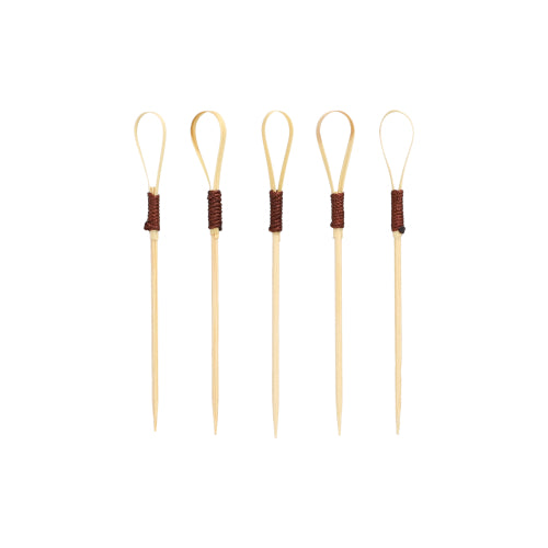 Negyven PAPSTAR Fingerfood Picker 10 cm "Loop" koktélszúró a PAPSTAR GmbH-tól, ideális snackekhez és falatkákhoz, egyedi Loop-dizájnnal, sötétbarnára tekert szakaszokkal, amelyek egyszerű fehér háttér előtt helyezkednek el.