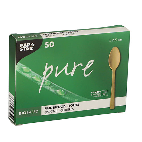 Eine grüne „PAPSTAR pure“-Box der PAPSTAR GmbH enthält 50 Bambus-Fingerfoodlöffel (9,5 cm), umweltfreundlich und biologisch abbaubar, wobei auf der Verpackung ein Bambuslöffel und ein mit Wassertropfen bedecktes Blatt abgebildet sind.