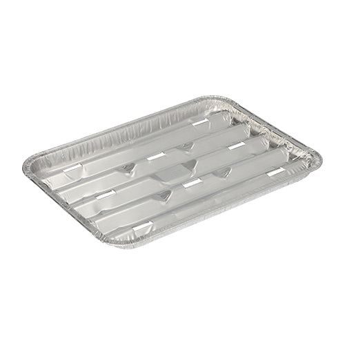 A Starpak 10 grillsütő tálca alu szögletes (1,4 x 16,3 x 22,7 cm, 10 darab) megemelt élekkel és lekerekített sarkokkal rendelkezik, és ideális eldobható grillsütő tálcaként. Kép fehér háttéren.