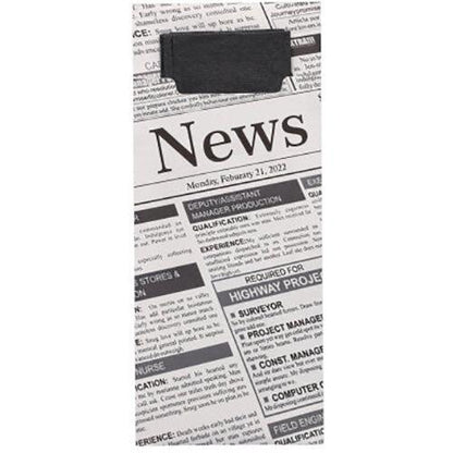 Egy hajtogatott újság mellett, amely 2022. február 21., hétfői dátummal, álláshirdetésekkel és apróhirdetésekkel van ellátva, 520 evőeszköztartó (20 x 8,5 cm) található a PAPSTAR GmbH-tól, hozzáillő 2-rétegű szalvétával a 33 x 33 cm-es formátumban.