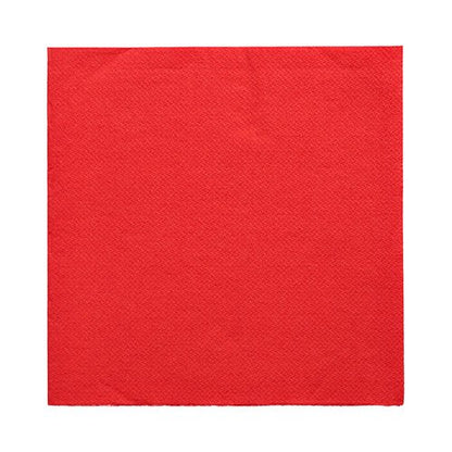Egy piros PAPSTAR 1/4-hajtású szalvéta (32x32 cm) a „DAILY Collection“ a PAPSTAR GmbH-tól laposan fehér alapon van ábrázolva, és finom struktúramintával rendelkezik – ideális egy modern asztaldekorációhoz.