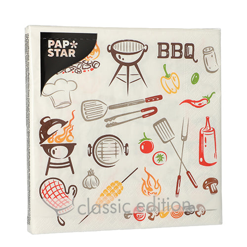 PAPSTAR 20 szalvéta, 3 rétegű, 33x33cm, BBQ motívumokkal, mint például grill és szakácssapka. "PAP STAR" logó a sarokban, "classic edition" a szélen. A PAPSTAR GmbH-tól, Design Set 1.