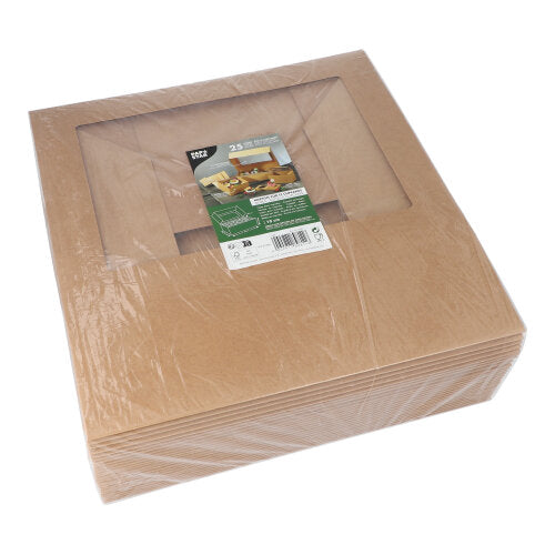 Egy PAPSTAR 25 darabos, 10 cm-es, szögletes cupcake dobozokból álló halom PLA ablakkal a PAPSTAR GmbH-tól műanyagba csomagolva; a tetején egy termékcímke található képekkel és szöveggel.