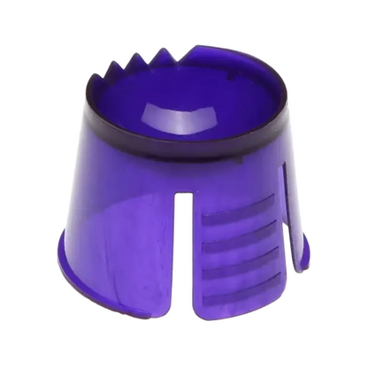 Ein zylindrischer blauer Aufsatz aus Polypropylen mit gekerbten Kanten ist für den Einsatz als Komponente in Dentalmaterialien vorgesehen. Er ist an einer Seite geschlitzt und wahrscheinlich für Dosier- oder Mischzwecke vorgesehen. Vertrieben unter dem Produktnamen „AMPri PP Einweg Dappenbehälter zum Portionieren und Anmischen von Dentalmaterialien 1000 St.“ durch die AMPri Handelsgesellschaft mbH.