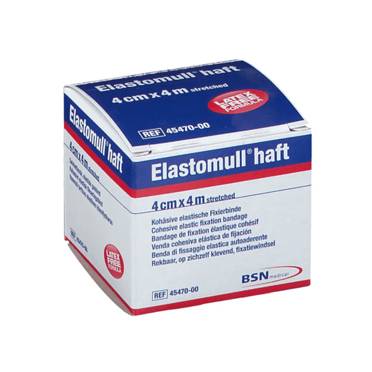 Egy doboz BSN Elastomull® Haft, egy latexmentes polimerből készült rugalmas rögzítő kötés. A csomagolás fehér, kék és piros felirattal, a méretet kinyújtott állapotban 4 cm × 4 m-ben jelzik, a címke a BSN Medical GmbH-tól származik.