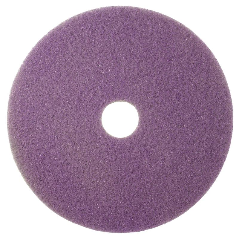 Egy kerek, lapos Twister Pad lila a Diversey Deutschland GmbH & Co. OHG-tól, ideális a bevonatos kemény padlók karbantartó tisztítására, durva textúrával és központi lyukkal, felülről nézve fehér háttéren.