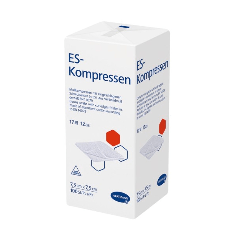 Egy fehér doboz Hartmann ES-kompressz gézkompressziók a Paul Hartmann AG-tól. A csomagoláson kék-piros szöveg található, amely a méretet (7,5 cm x 7,5 cm) jelzi.