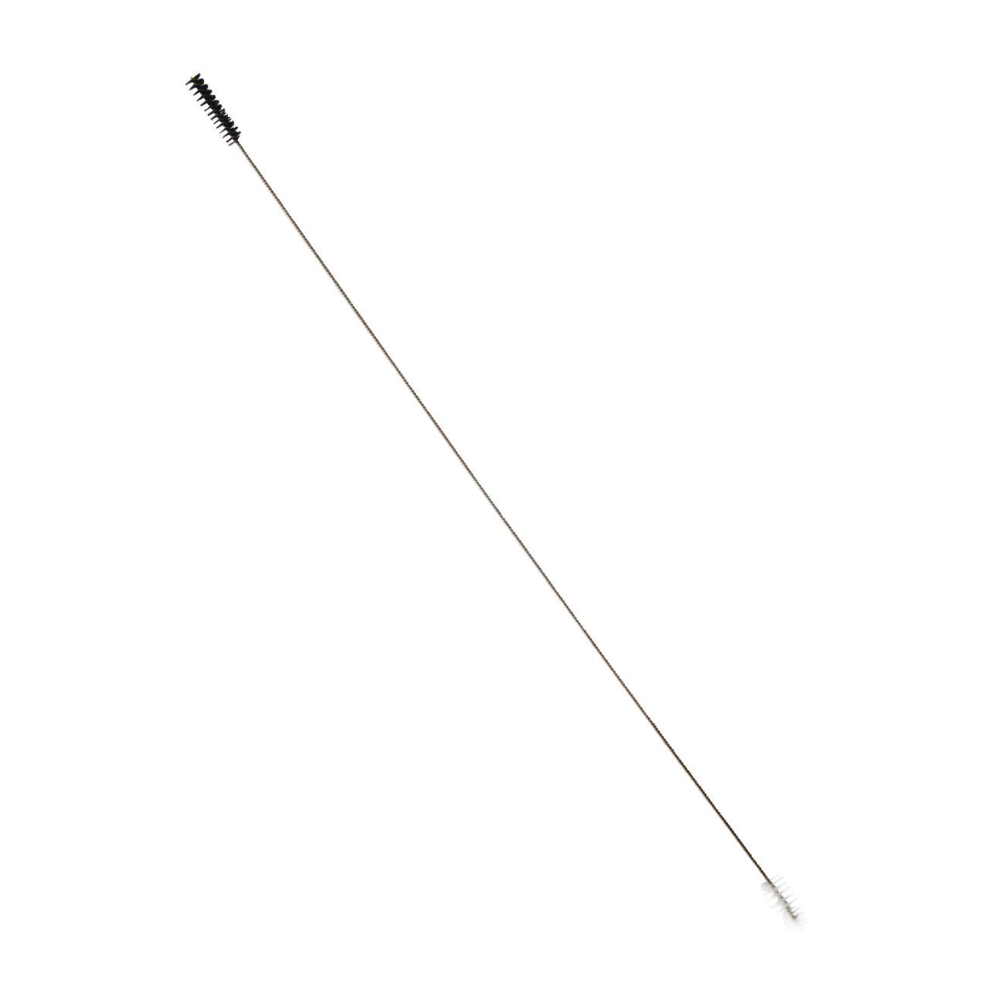 A Haug tömlőkefe V2A rozsdamentes acél dróttal a Haug Bürsten KG-tól az egyik végén sűrű fekete sörtékkel, a másik végén kisebb fehér sörtékkel rendelkezik, ideális csövek és szűk helyek tisztítására. A rozsdamentes acél fogantyú tartósságot biztosít.