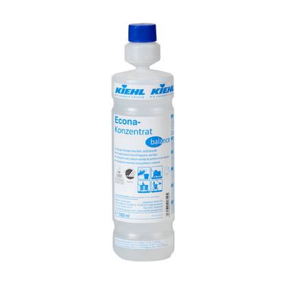 Egy 1 literes műanyag palack kék kupakkal és a "Kiehl Econa-koncentrátum balance univerzális tisztítószer illat- és színezékmentes" felirattal a Johannes Kiehl KG-tól. A nagy koncentrációjú tisztítószer címkéjén felhasználási és biztonsági utasítások találhatók piktogramokkal.