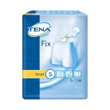 A TENA Fix inkontinencia-rögzítőnadrágok csomagolása, amelyet a TENA - Essity Germany GmbH készít, fehér fehérnemű képet mutat a „Cool Comfort” címkével. Kiemeli a terméket mint egy kis 5 darabos készletet, és az elaszticitásra és a szivárgás elleni védelemre helyezi a hangsúlyt a jobb kényelem és biztonság érdekében.