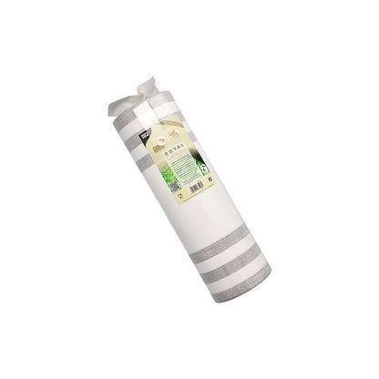Eine Rolle Wohntextil in Beige und Weiß gestreift aus der „ROYAL Collection“ der PAPSTAR GmbH besteht aus einem PV-Tissue-Mix und wird sauber gerollt in einer durchsichtigen Kunststoffverpackung mit einem Etikett mit Produktdetails geliefert. Mit 24 Metern Länge und 40 Zentimetern Breite kann es elegant als Tischläufer verwendet werden.