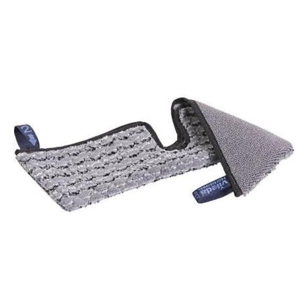 A Vileda GmbH Vileda Professional Swep Duo r-SafetyPlus Mop egy 50 cm széles, szakszerűen hatékony és biztonságos padlótisztításra tervezett eszköz. Jellegzetes, ívelt kialakítással rendelkezik, két réteggel, amelyek közül a felső réteg hurkolt szerkezetű, a szélén egy kék címkével, ami jelzi a Swep Duo-rendszerrel való kompatibilitását.