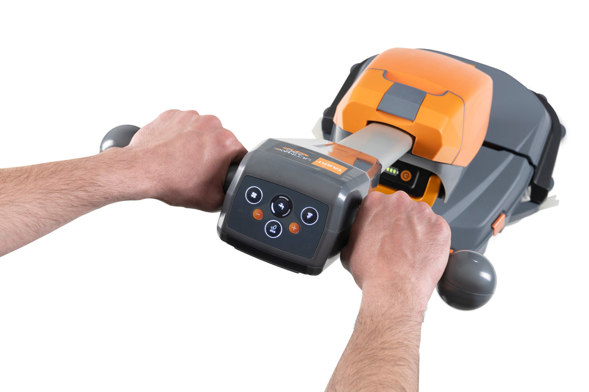 TASKI ULTIMAXX 360 Kit Kefe, kompakt súrolószárító | Csomag (1 db)